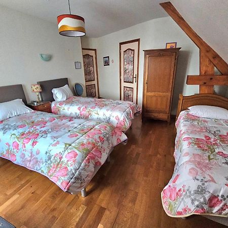 Chambres D'Hotes Chez Renee Le Charmel 外观 照片