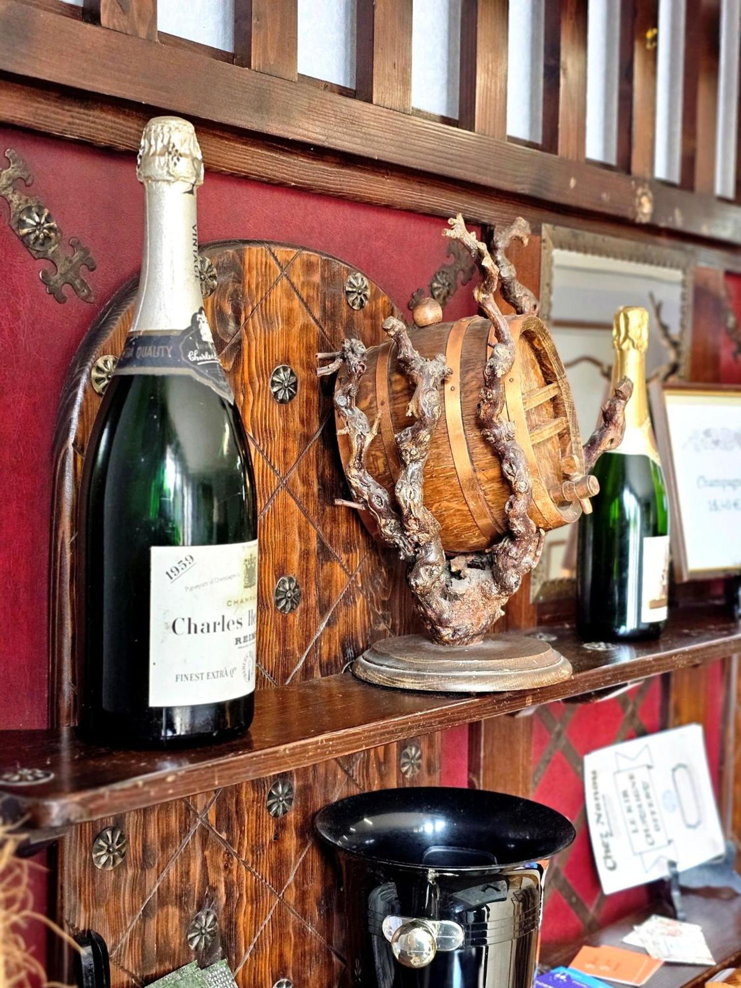 Chambres D'Hotes Chez Renee Le Charmel 外观 照片