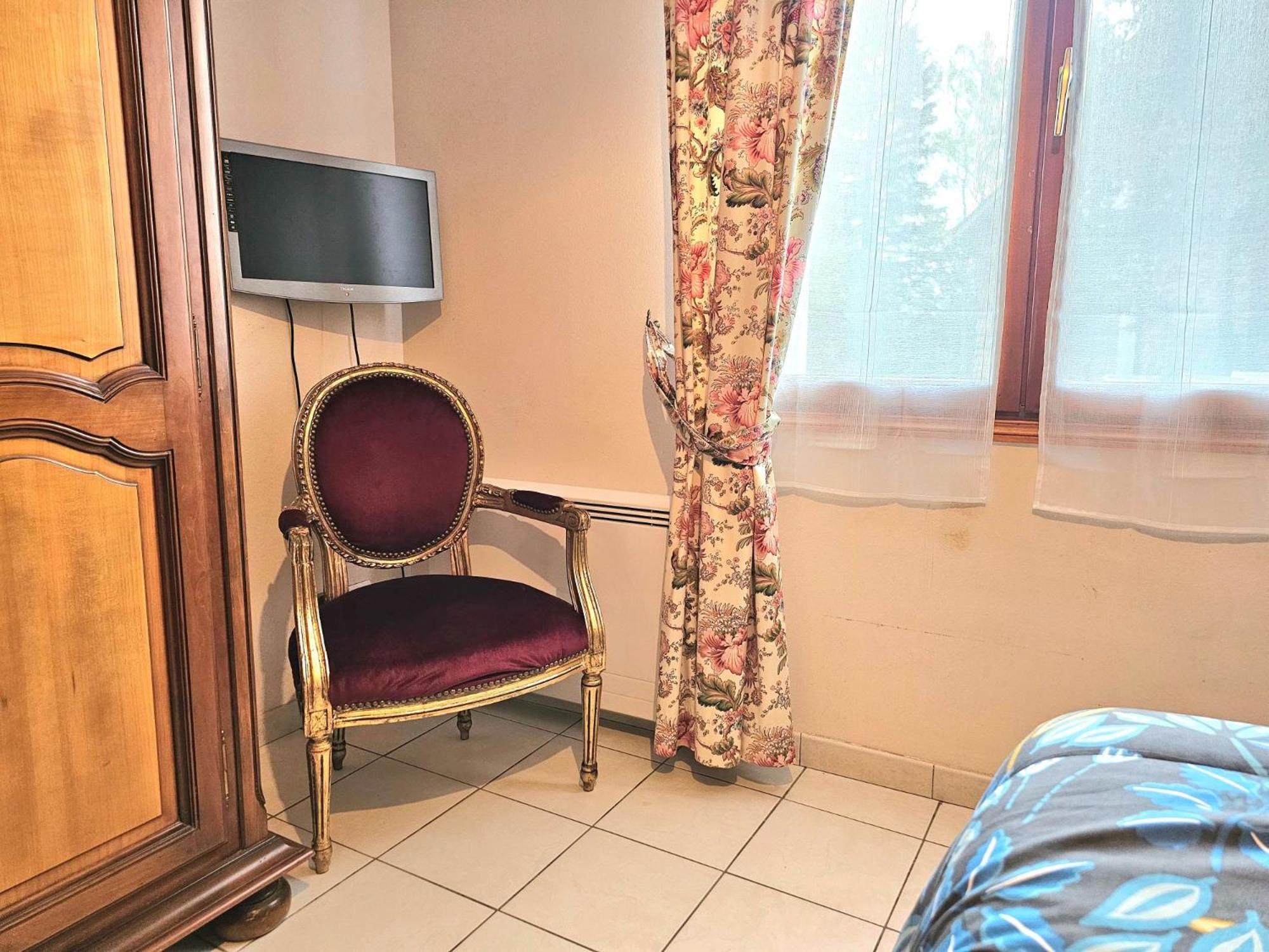 Chambres D'Hotes Chez Renee Le Charmel 外观 照片