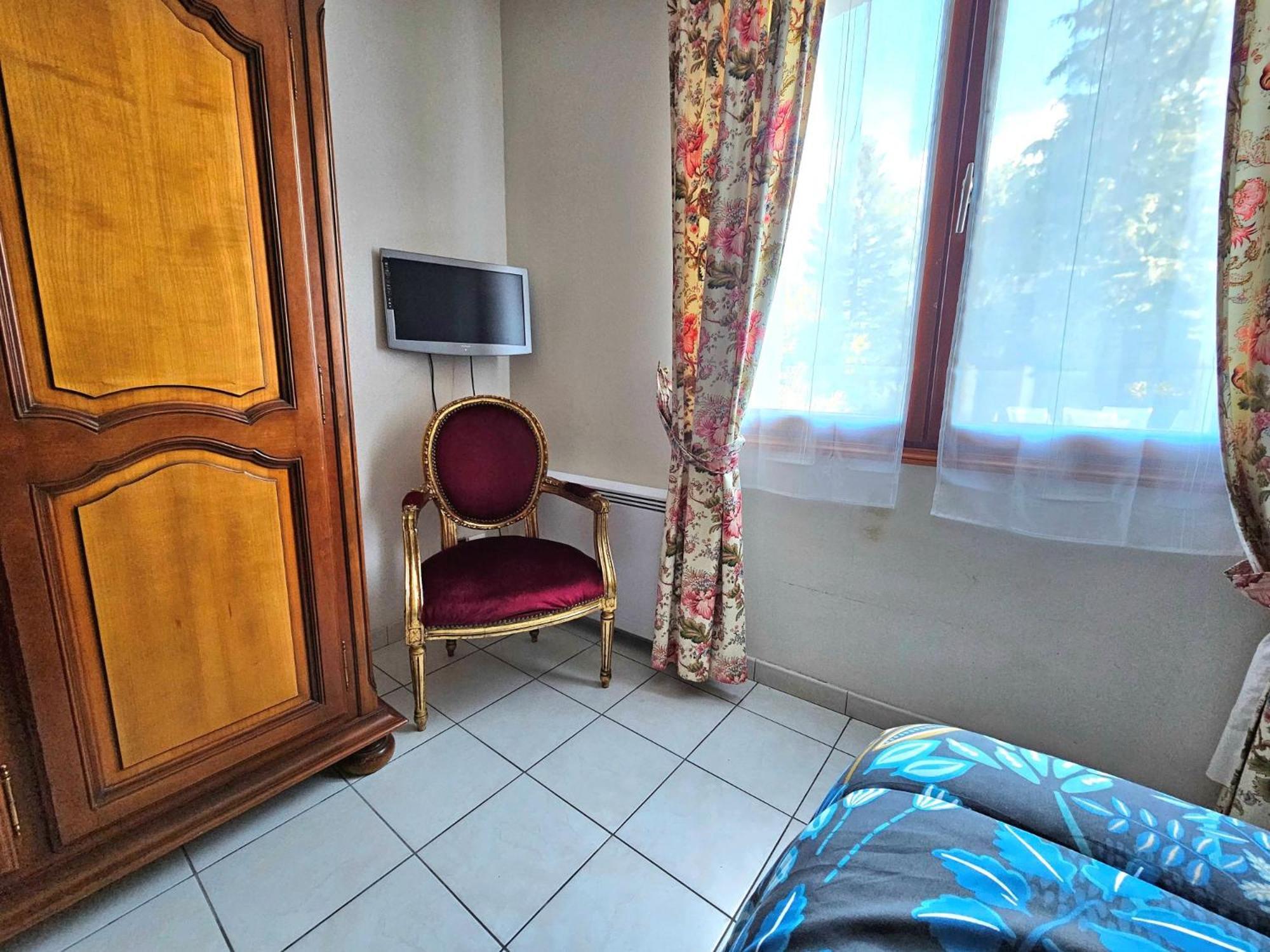 Chambres D'Hotes Chez Renee Le Charmel 外观 照片